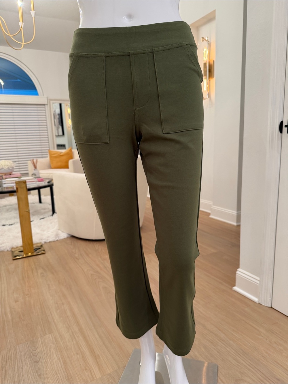 Olive Green Women's Cropped Pull-On Ponte Knit Pants
